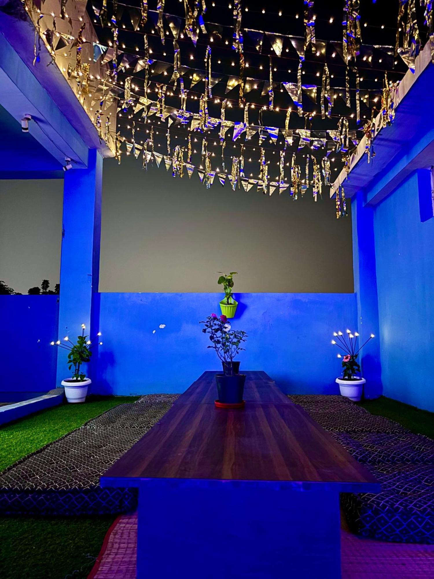 Gully Ghar Hotel พาราณสี ภายนอก รูปภาพ